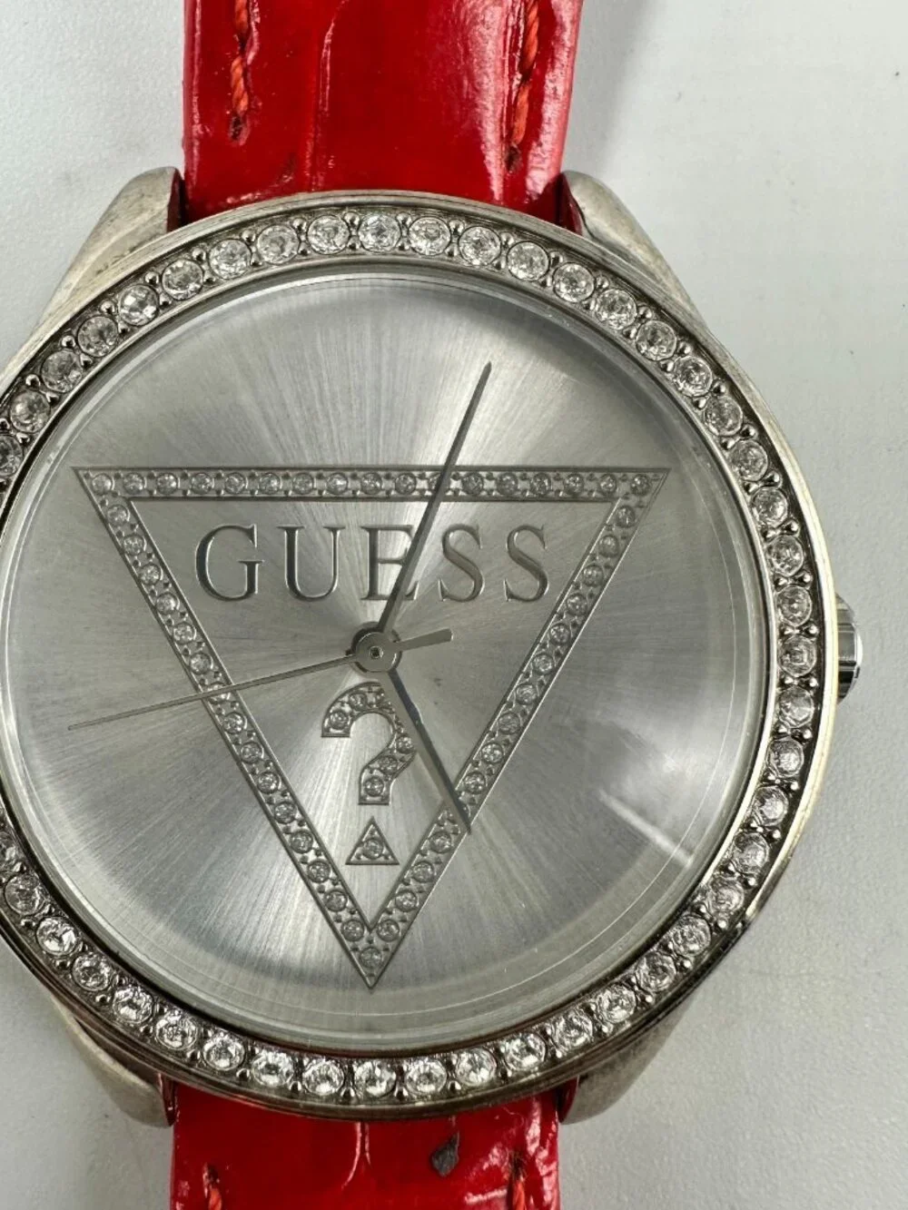 Guess Watch Women Silver Tone Logo Dial 36MM Red Leather Band New Battery